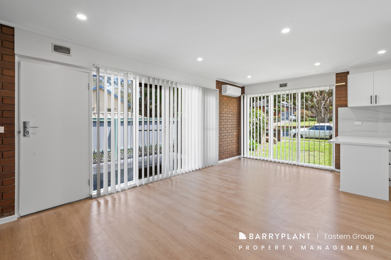 1/12 Panel Street, Mitcham, VIC 3132 - Thumbnail 2 - 09/12/2025