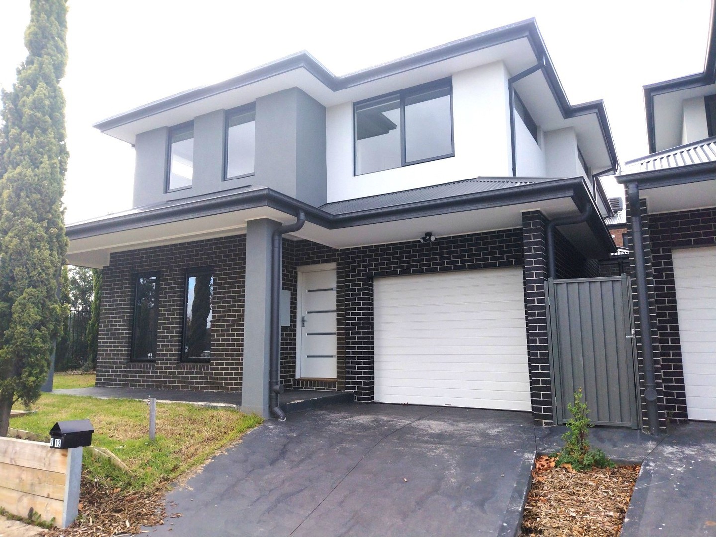 1/12 Pilbara Avenue, Burnside, VIC 3023