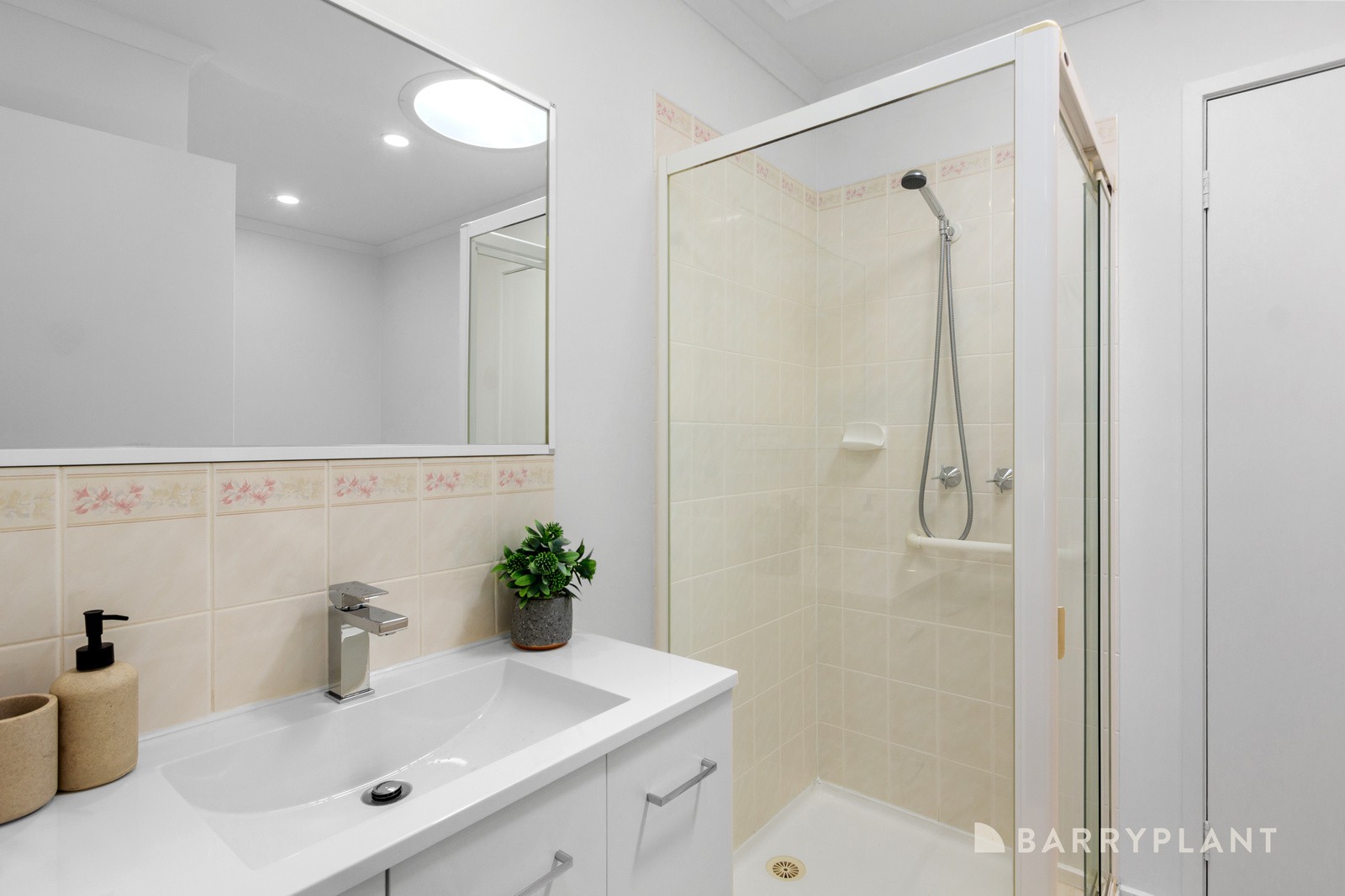 1/12 St Elmo Avenue, Ferntree Gully, VIC 3156, Ferntree Gully - Thumbnail 6