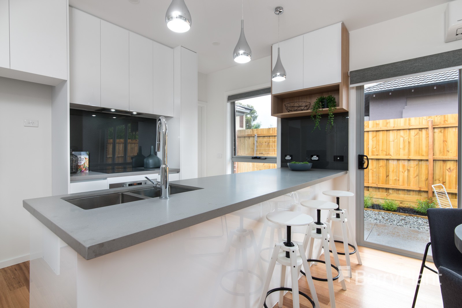 1/12 Swanston Street, Heidelberg Heights, VIC 3081, Heidelberg Heights - Thumbnail 4