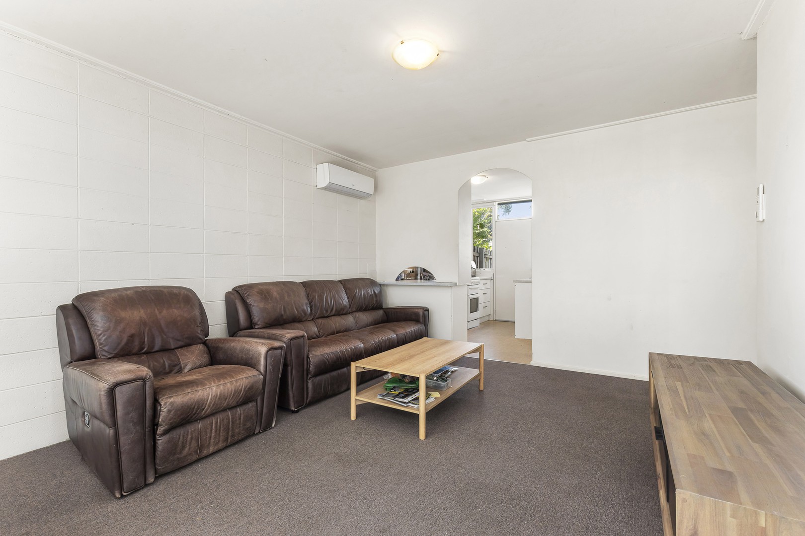 1/12 Woodbine Grove, Chelsea, VIC 3196 - Thumbnail 2 - 14/05/2026