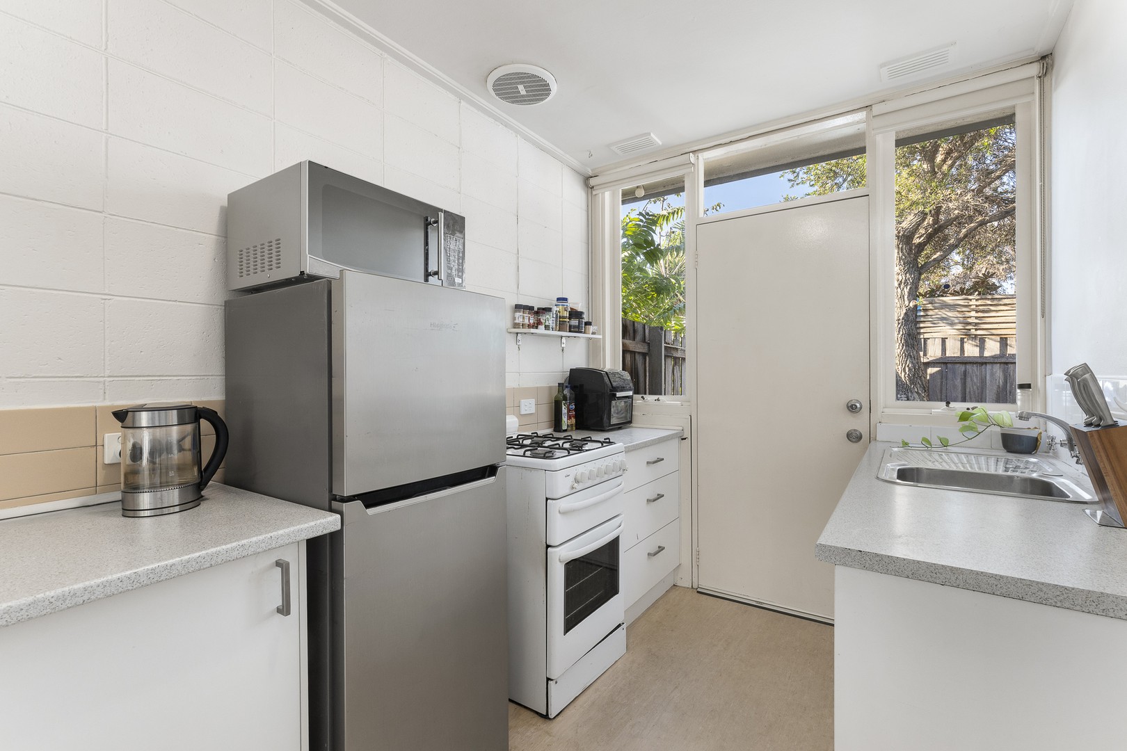 1/12 Woodbine Grove, Chelsea, VIC 3196, Chelsea - Thumbnail 4