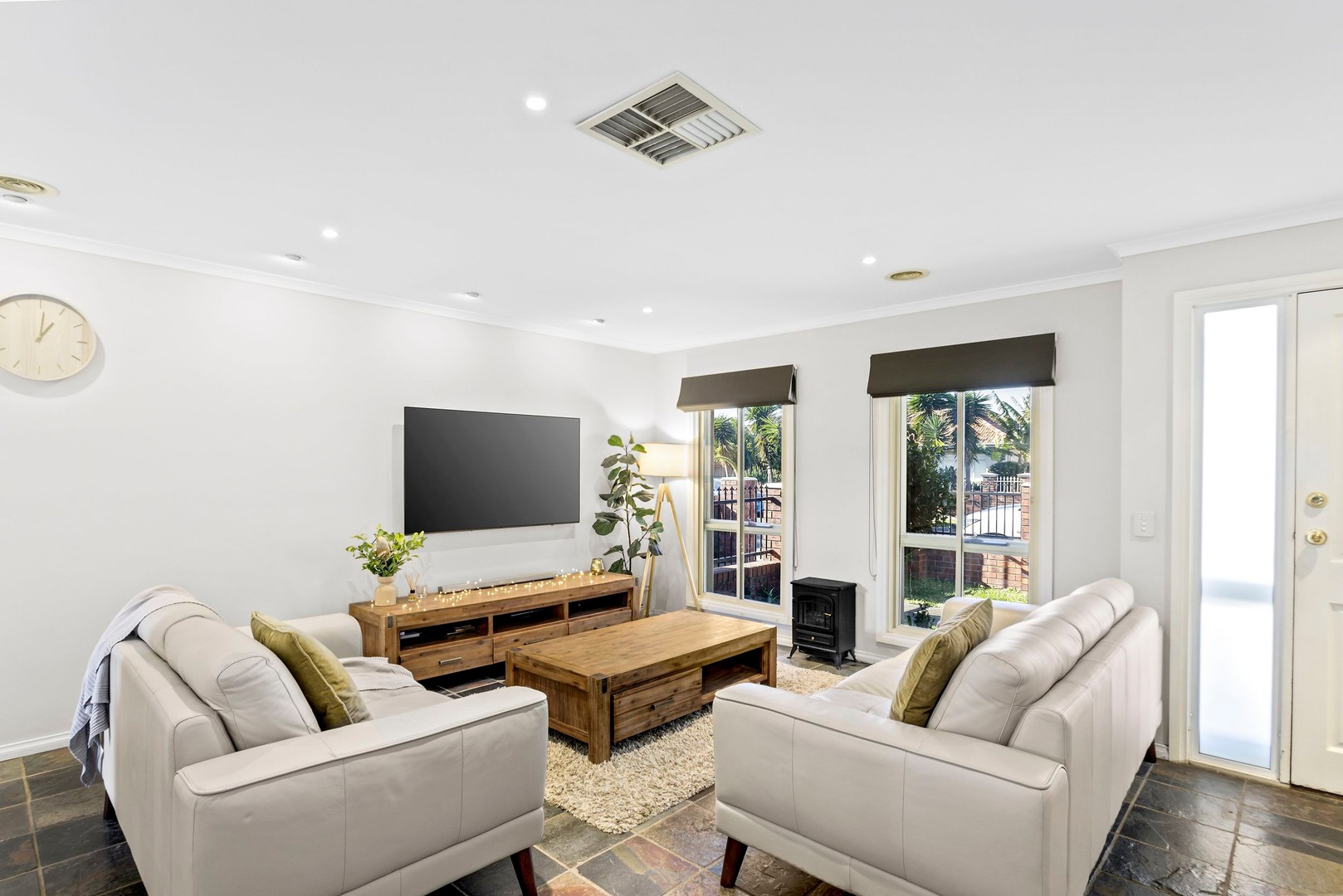 1/121 McNamara Avenue, Airport West, VIC 3042 - Thumbnail 2 - 06/07/2022