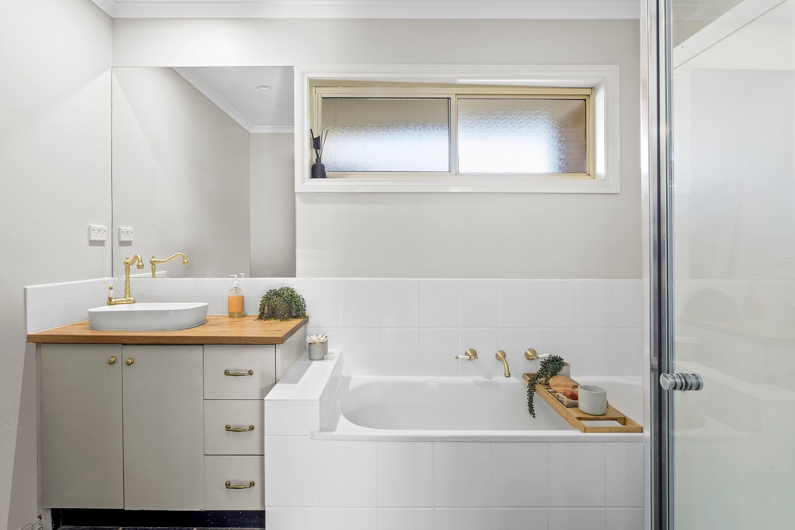 1/121 McNamara Avenue, Airport West, VIC 3042, Airport West - Thumbnail 8
