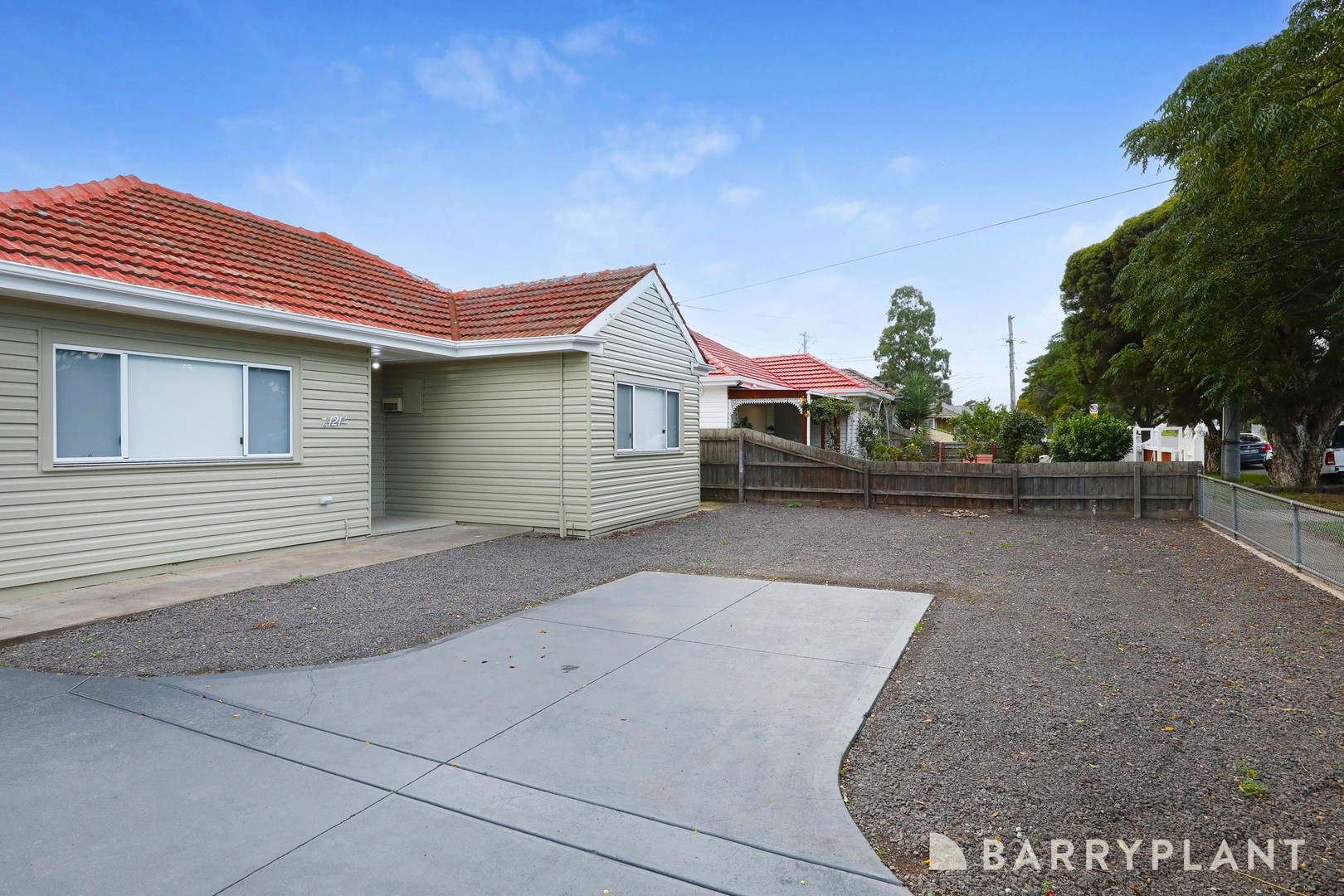1/121 Northumberland Road, Sunshine North, VIC 3020 - Thumbnail 2 - 02/06/2026