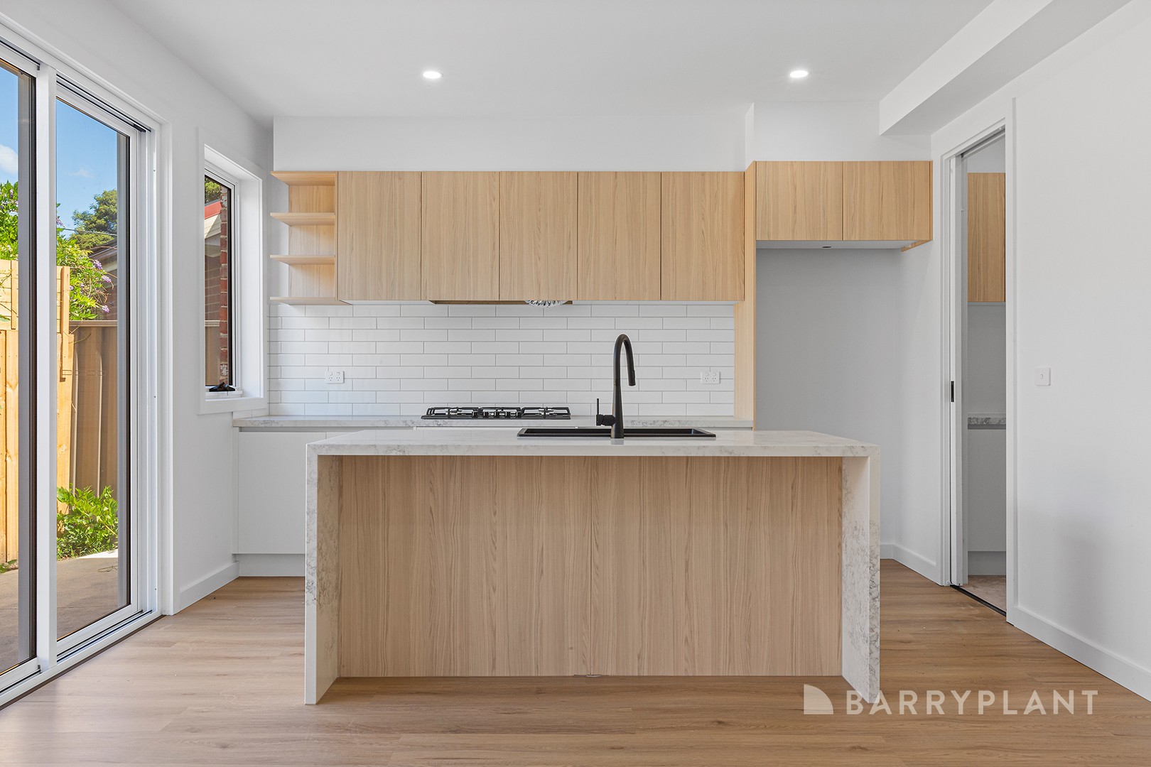 1/124 Boldrewood Parade, Reservoir, VIC 3073, Reservoir - Thumbnail 2