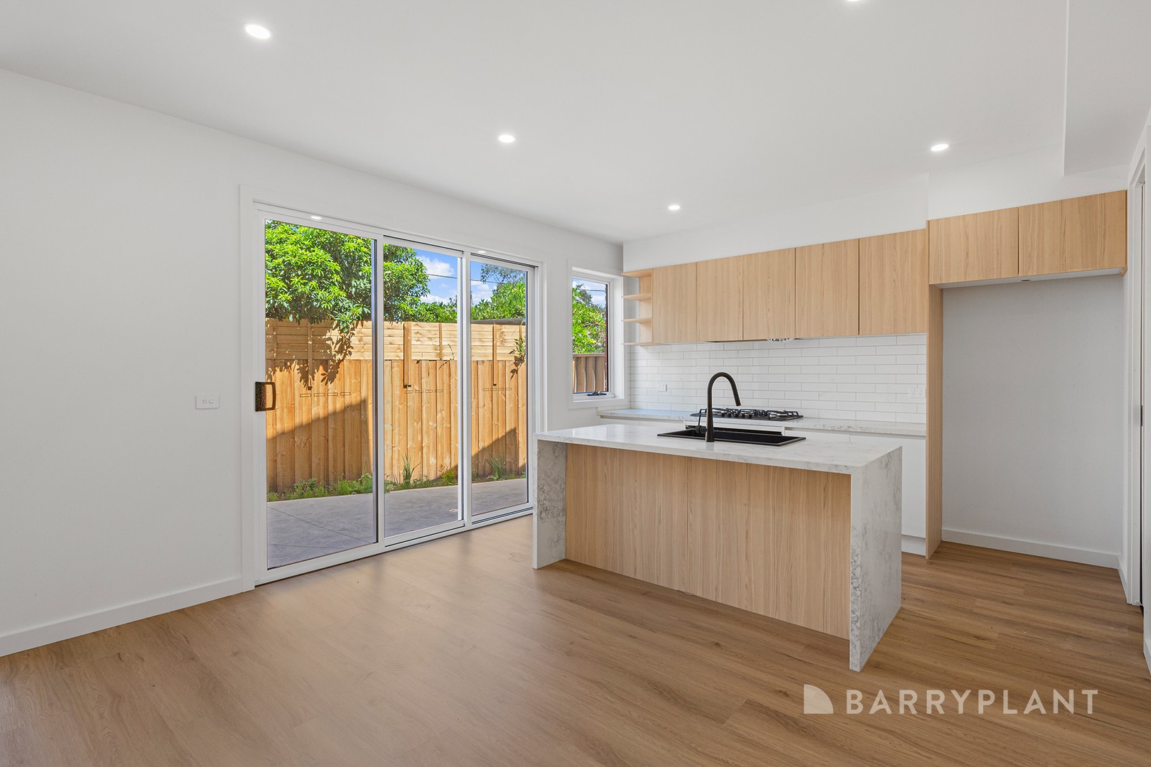 1/124 Boldrewood Parade, Reservoir, VIC 3073, Reservoir - Thumbnail 5