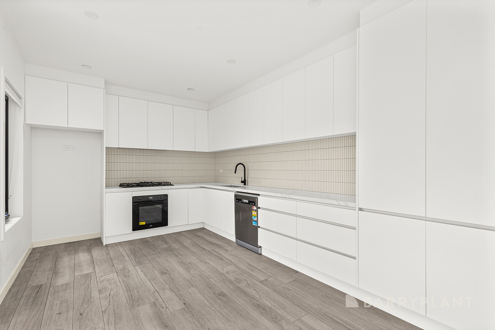 1/124 Evell Street, Glenroy, VIC 3046, Glenroy - Thumbnail 2