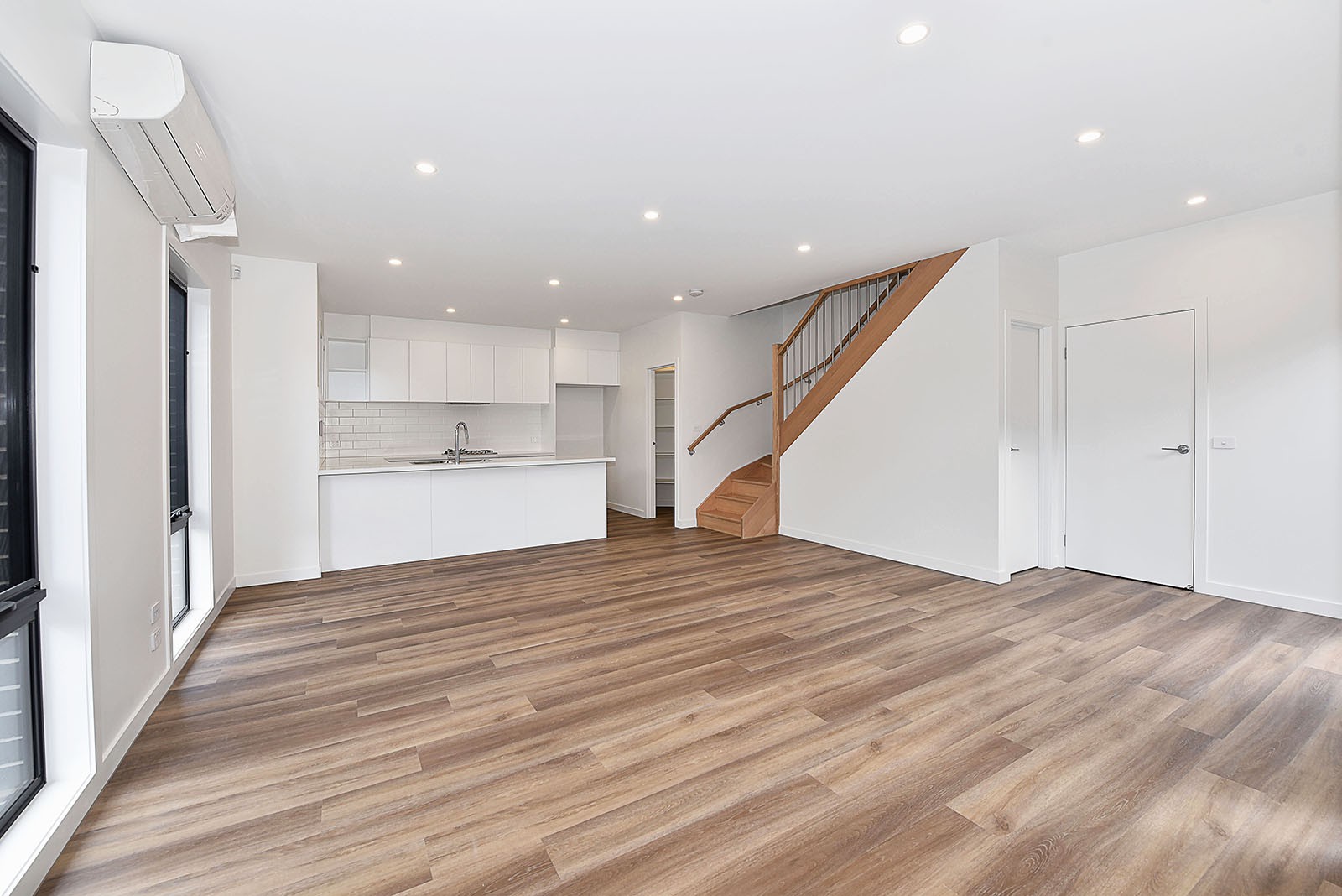 1/125 Bowes Avenue, Airport West, VIC 3042 - Thumbnail 1 - 18/08/2023