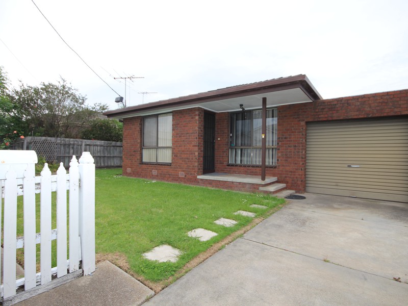 1/126-128 Isabella Street, Geelong West, VIC 3218 - Image - 10/11/2025