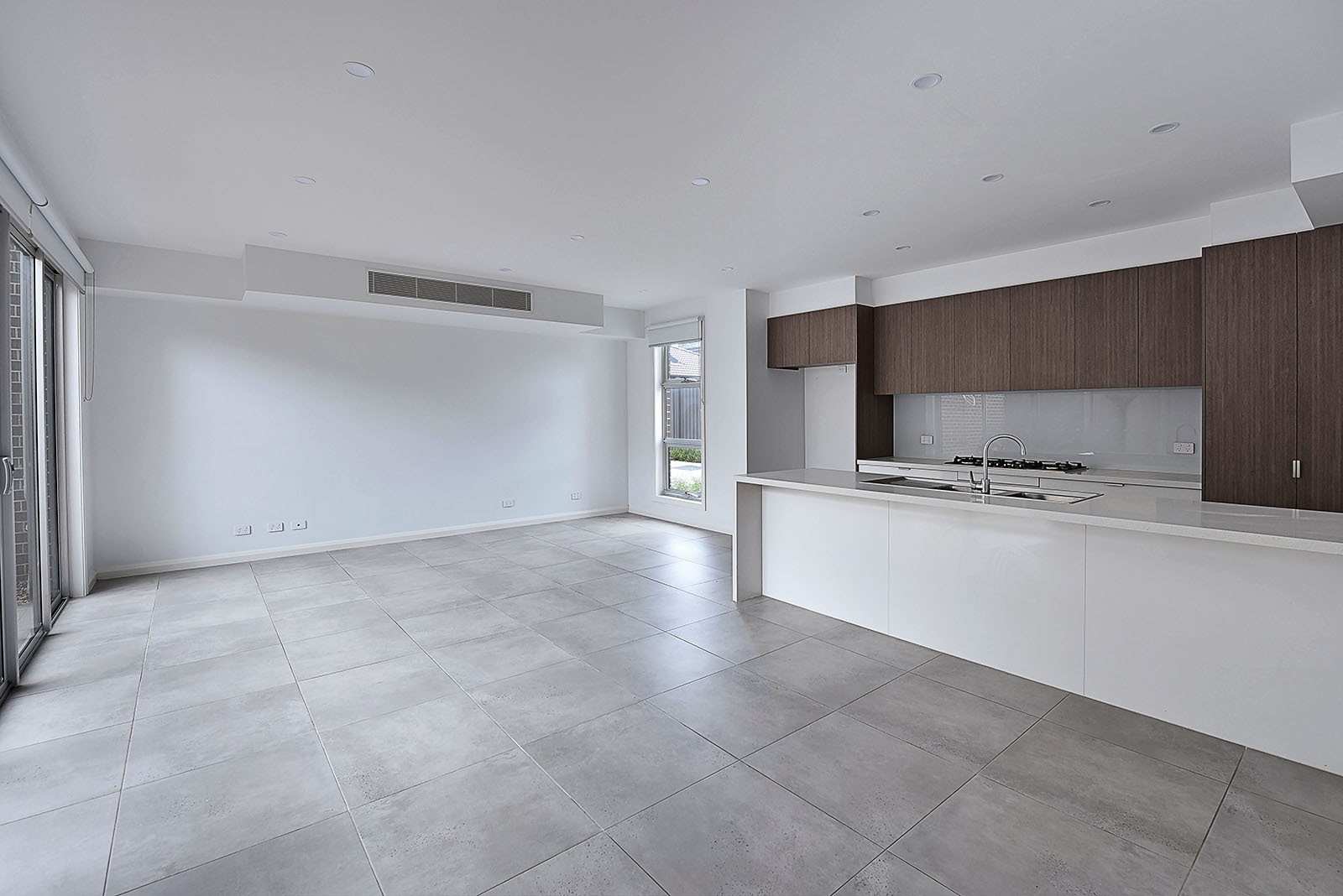 1/128 Bowes Avenue, Airport West, VIC 3042, Airport West - Thumbnail 2