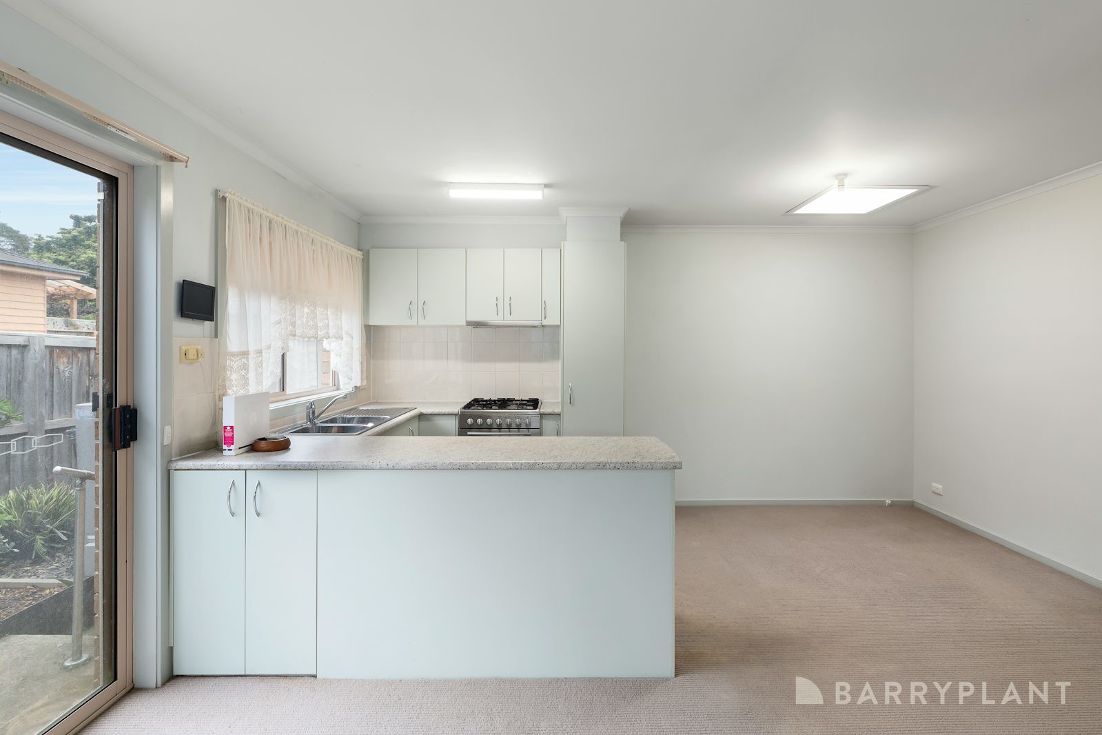 1/13-15 Smith Street, Healesville, VIC 3777, Healesville - Thumbnail 2