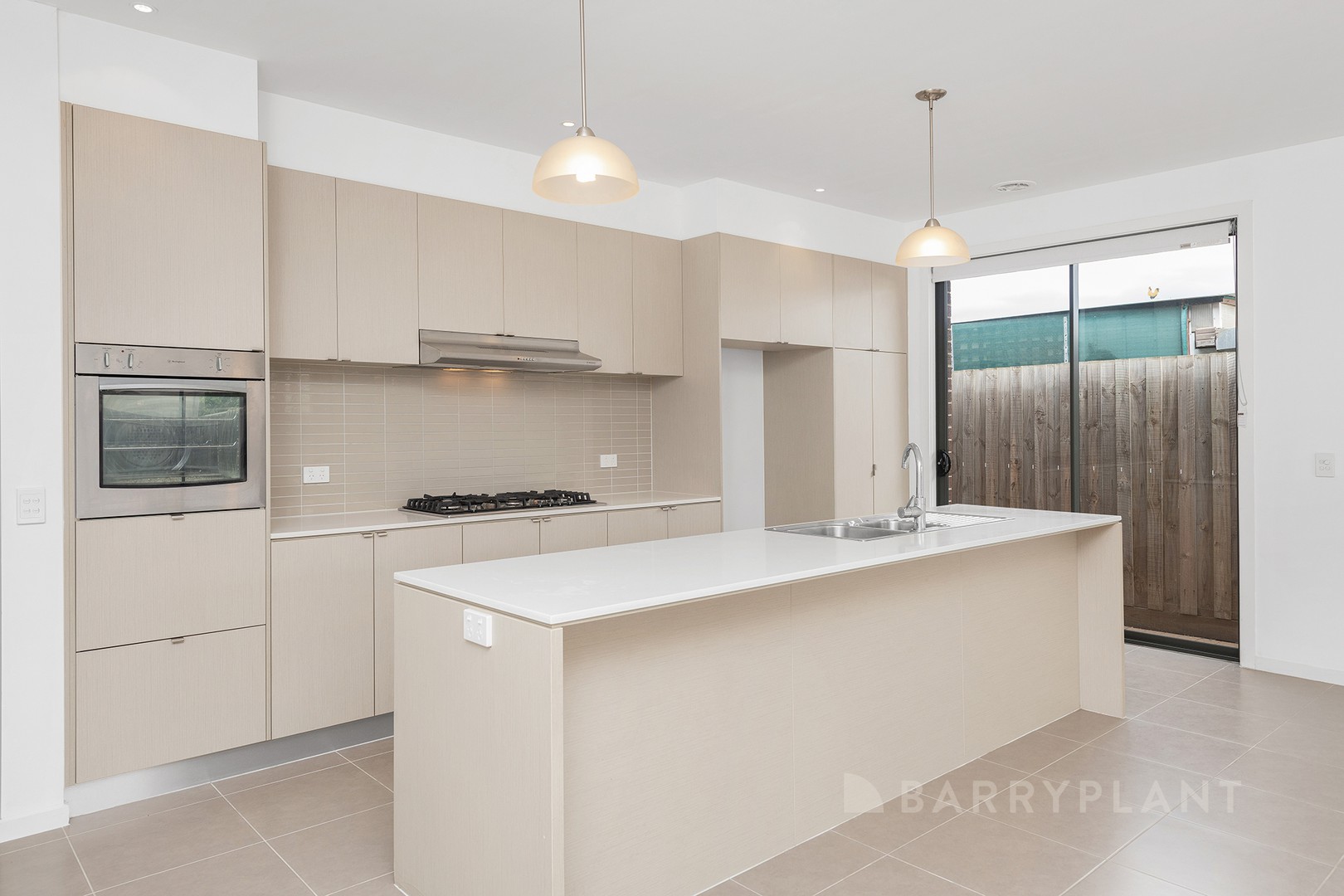 1/13 Austin Street, St Albans, VIC 3021 - Thumbnail 2 - 27/10/2025