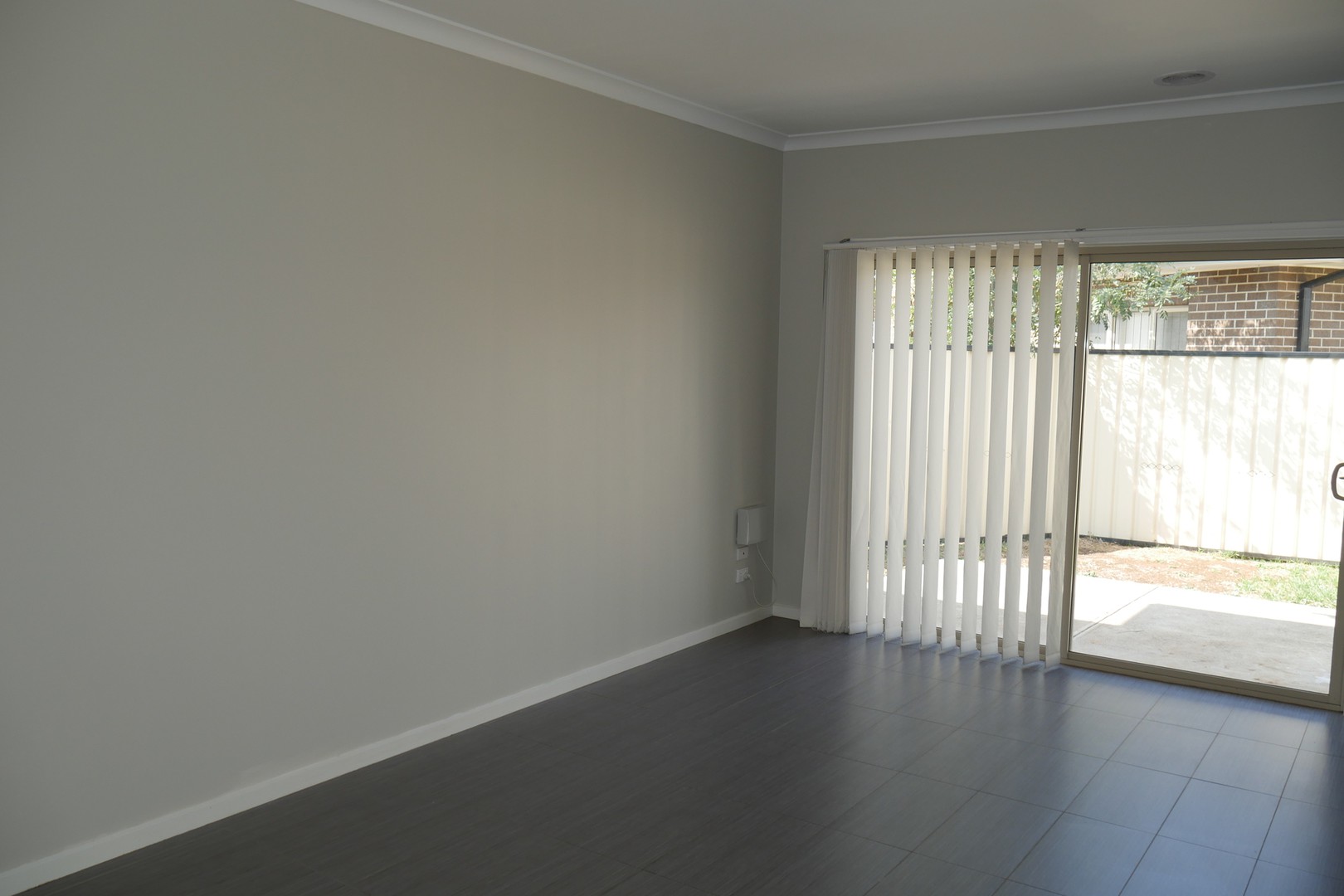 1/13 Bronton Close, Kurunjang, VIC 3337 - Thumbnail 2 - 20/02/2024