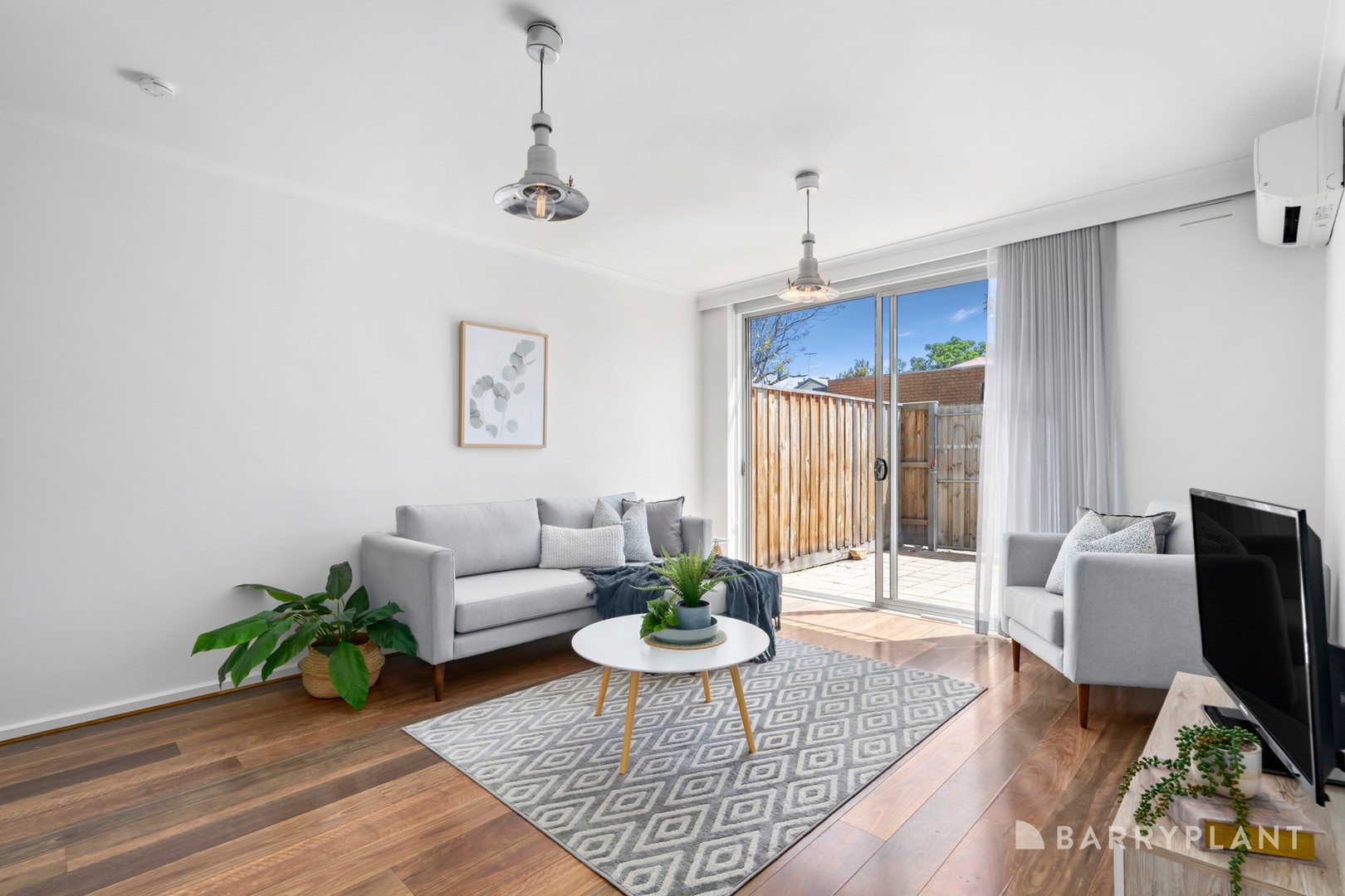 1/13 Clarendon Street, Coburg, VIC 3058 - Thumbnail 2 - 15/11/2023