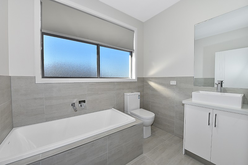 1/13 Green Street, Airport West, VIC 3042, Airport West - Thumbnail 4
