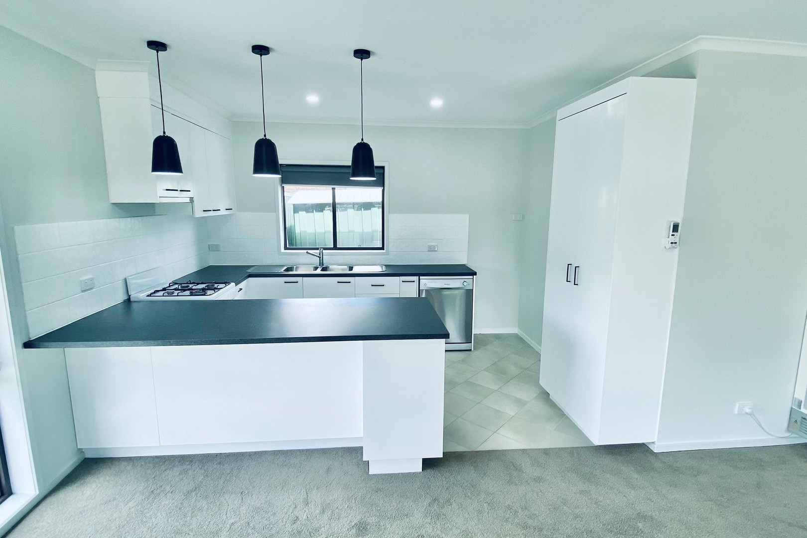 1/13 Louey DriveWhite Hills, VIC 3550  - Leased, White Hills - Thumbnail 3