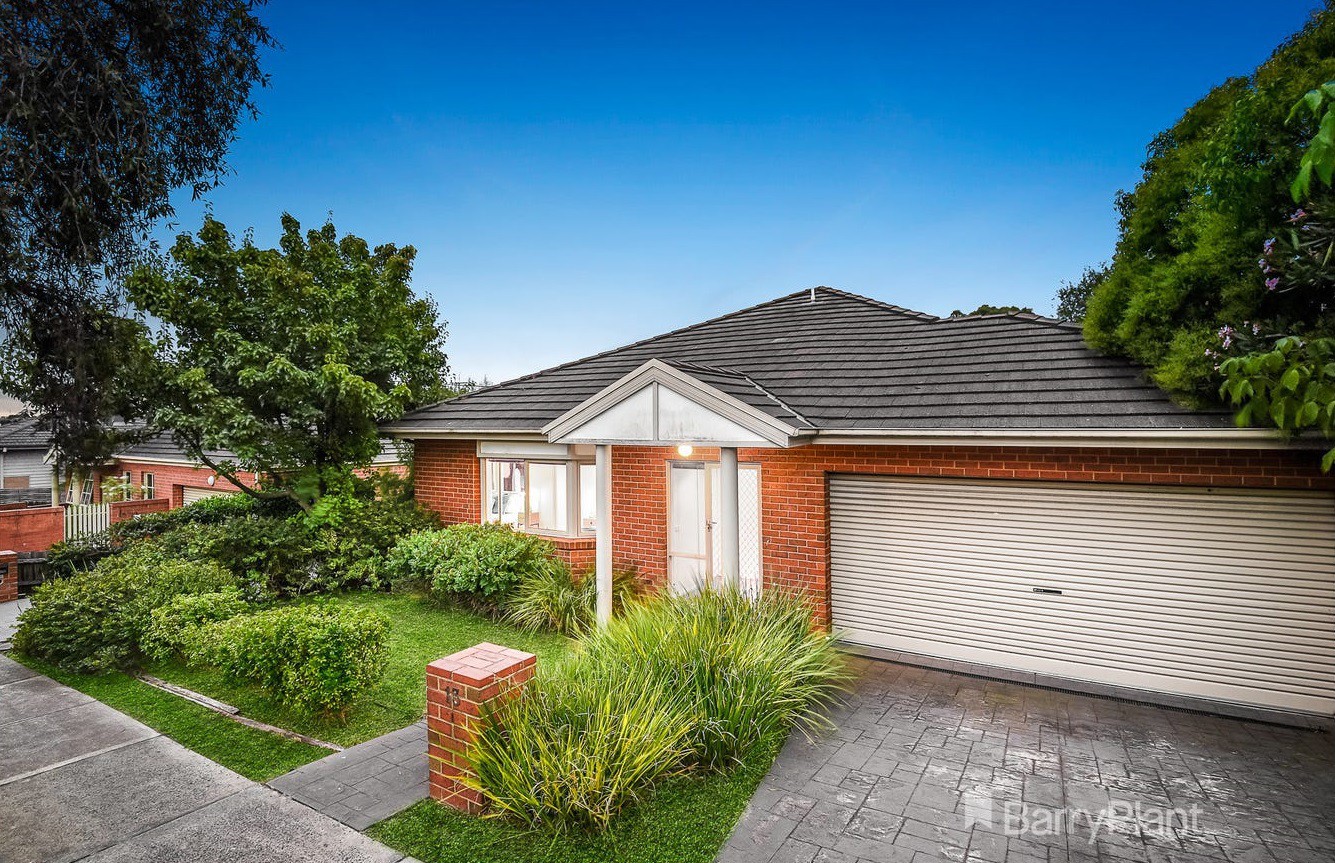 1/13 Turnstone Street, Doncaster East, VIC 3109 - Thumbnail 2 - 22/04/2025