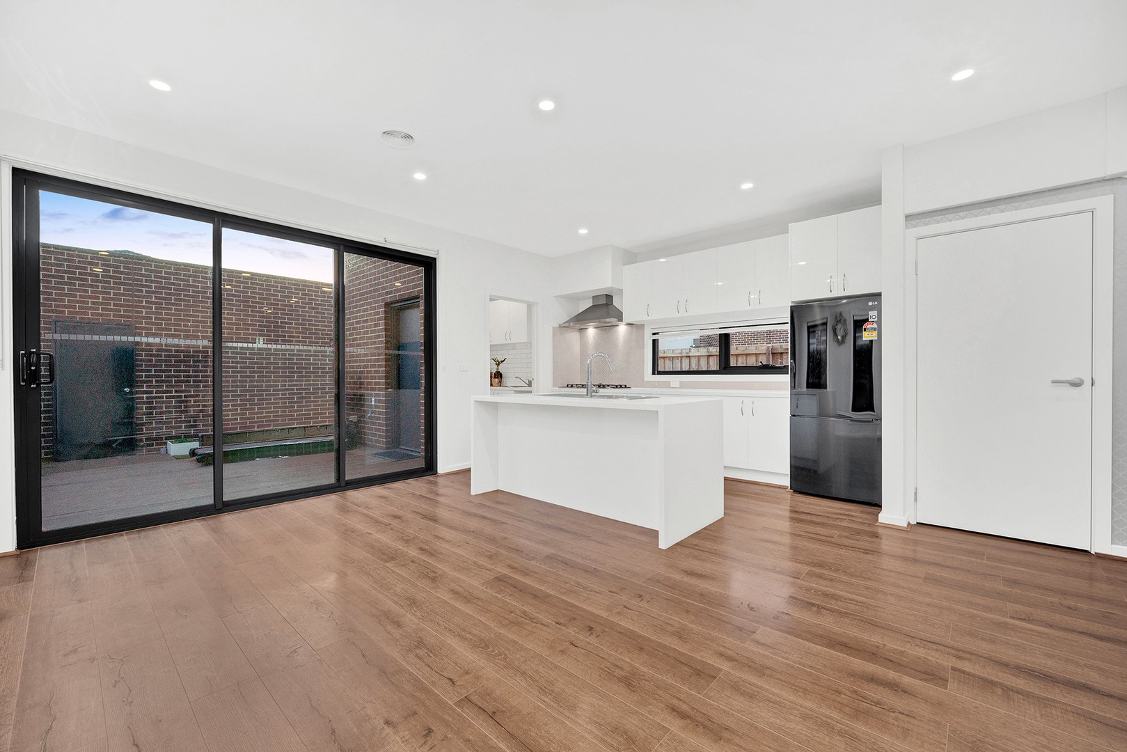 1/13 Waterfront Way, Keysborough, VIC 3173, Keysborough - Thumbnail 5