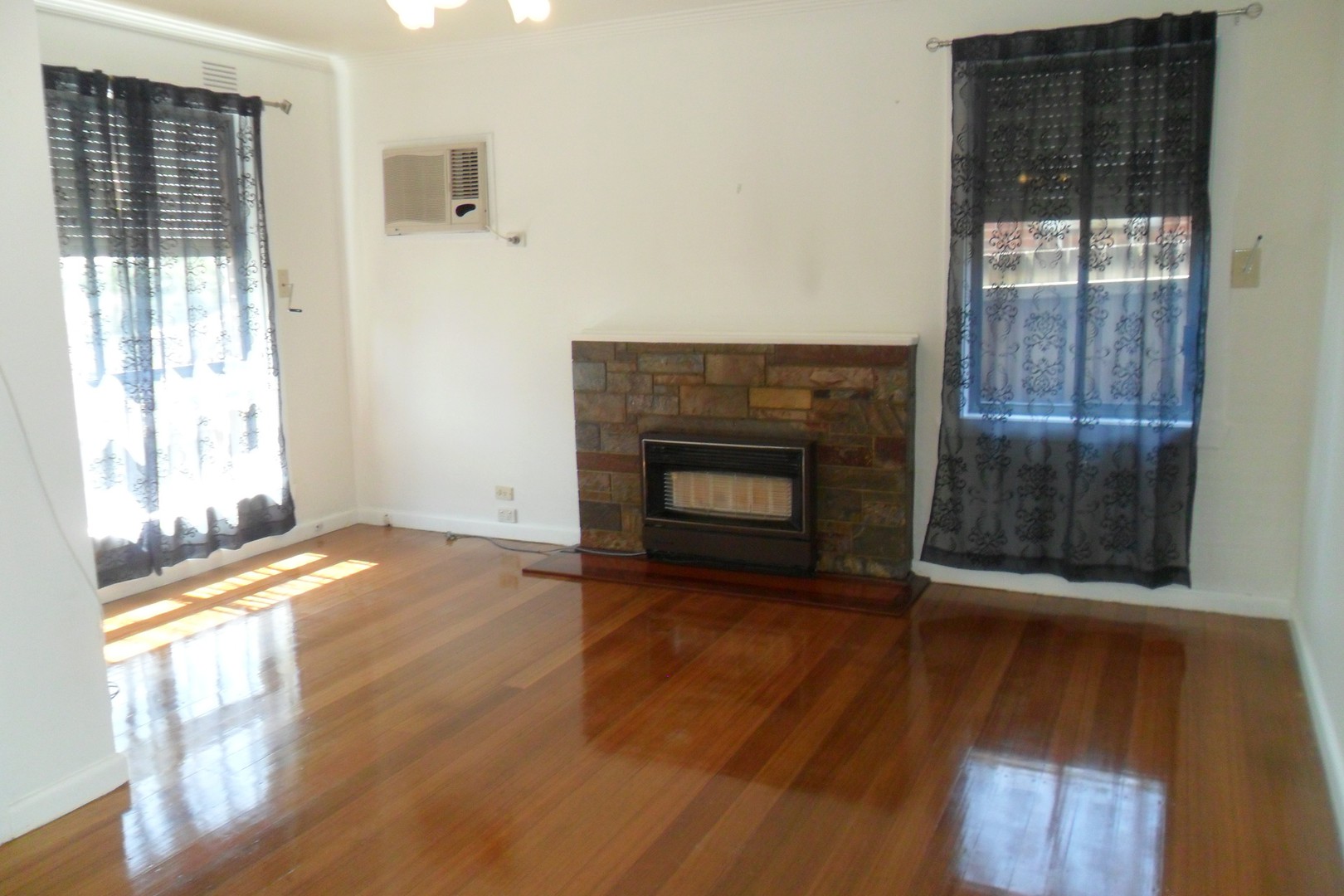 1/133 Broadway, Reservoir, VIC 3073, Reservoir - Thumbnail 4