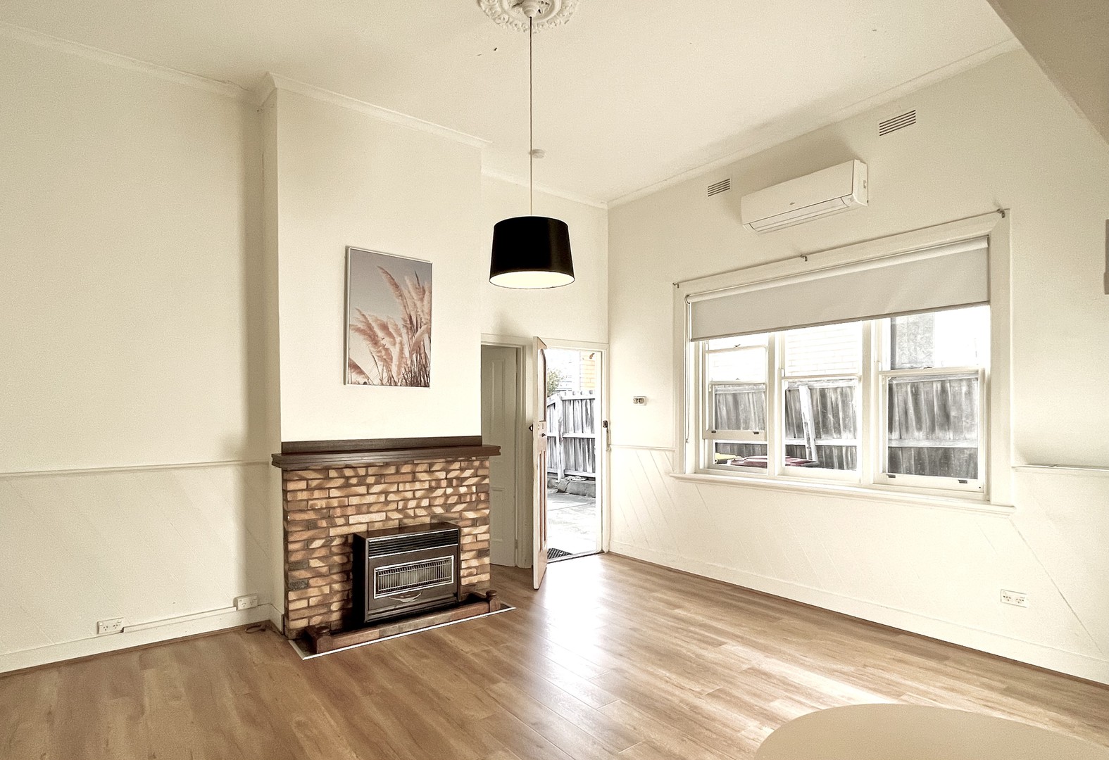 1/135 Gheringhap  Street, Geelong, VIC 3220, Geelong - Thumbnail 2
