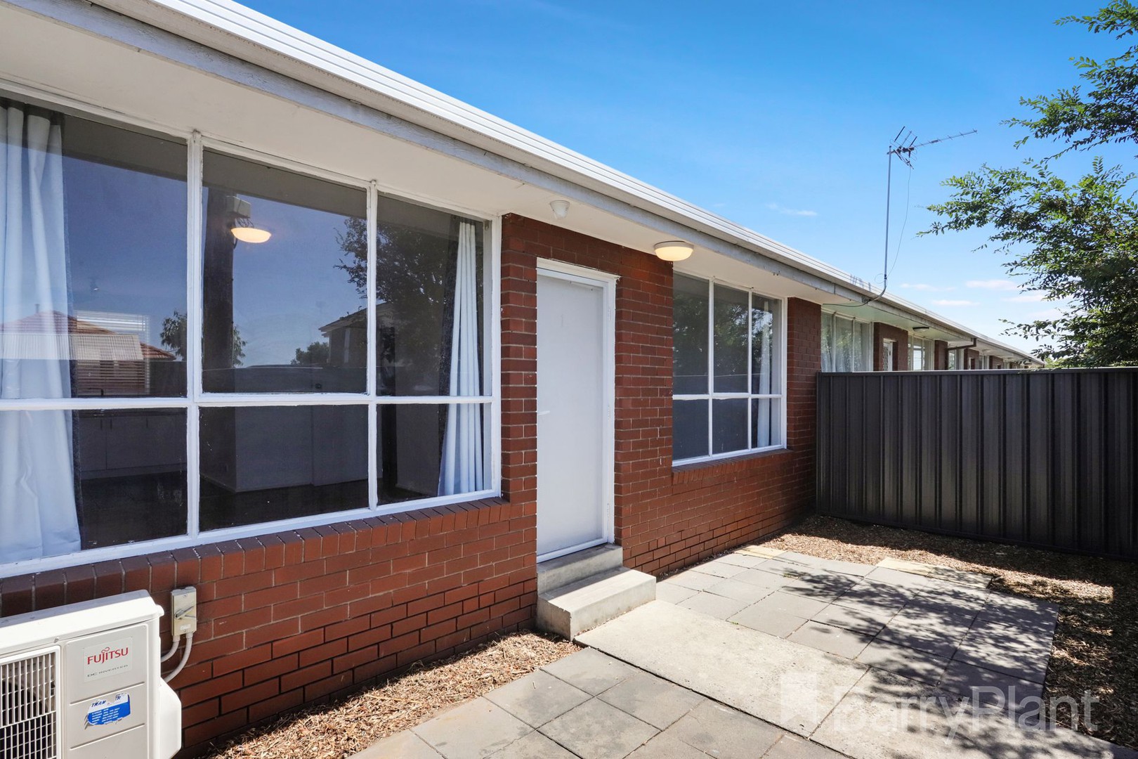 1/136 Wright Street, Sunshine, VIC 3020, Sunshine - Thumbnail 2