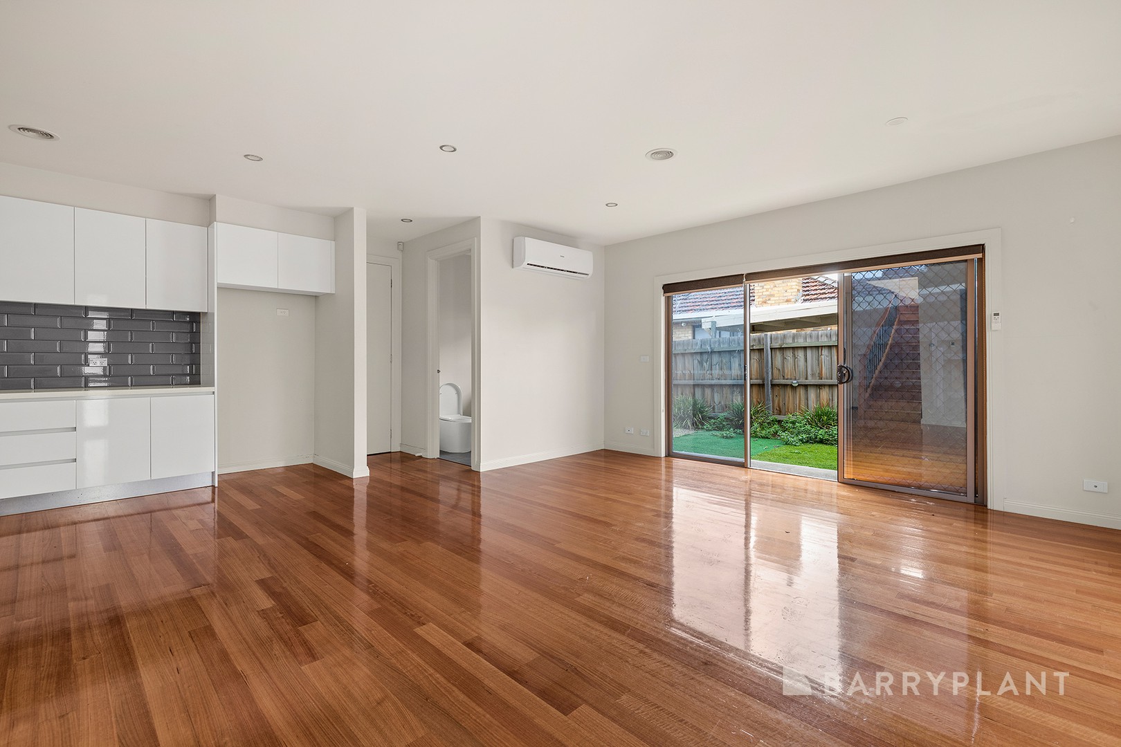 1/137 Evell Street, Glenroy, VIC 3046, Glenroy - Thumbnail 2