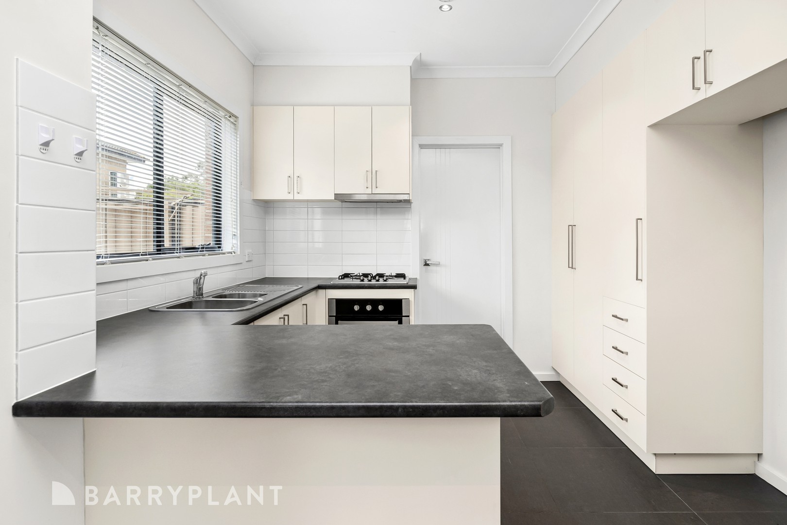 1/139A High StreetWallan, vic 3756  - Leased, Wallan - Thumbnail 2