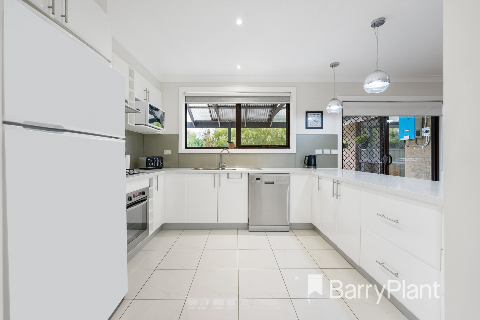 1/14 Brimpton Grove, Wyndham Vale, VIC 3024, Wyndham Vale - Thumbnail 3