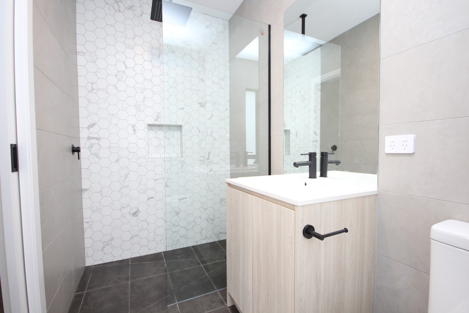1/14 Cheryl Crescent, Belmont, VIC 3216, Belmont - Thumbnail 6