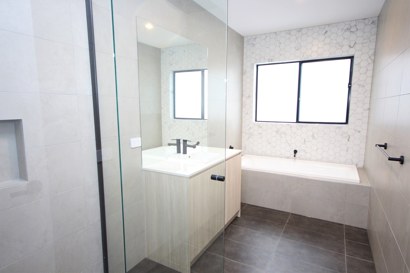 1/14 Cheryl Crescent, Belmont, VIC 3216, Belmont - Thumbnail 8