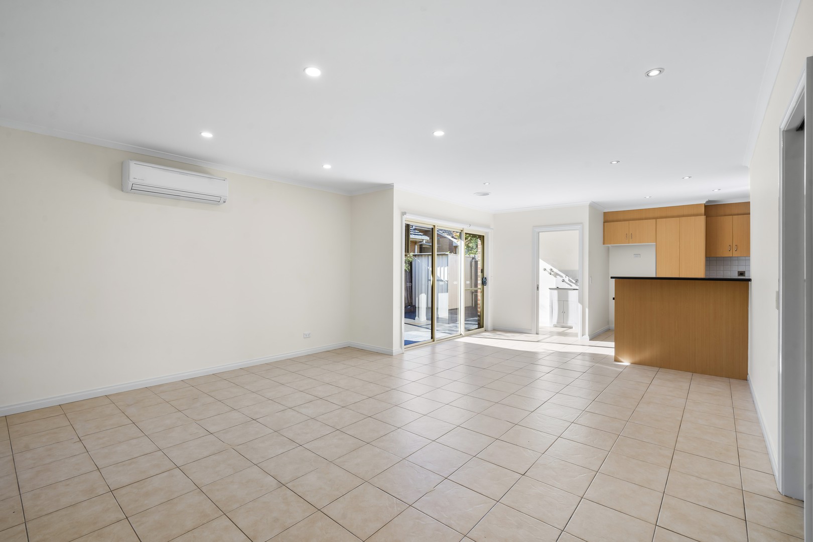 1/14 Mccoll Street, Reservoir, VIC 3073, Reservoir - Thumbnail 2