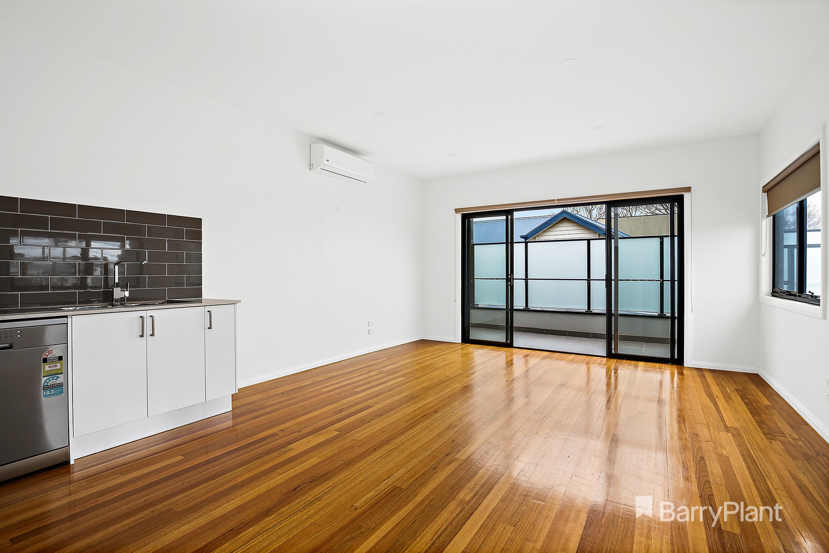 1/14 Murrell Street, Glenroy, VIC 3046, Glenroy - Thumbnail 4