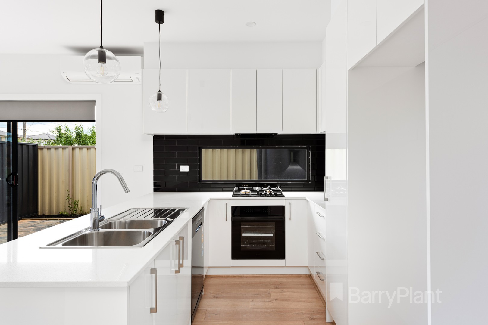 1/141 Corrigan Road, Noble Park, VIC 3174, Noble Park - Thumbnail 4