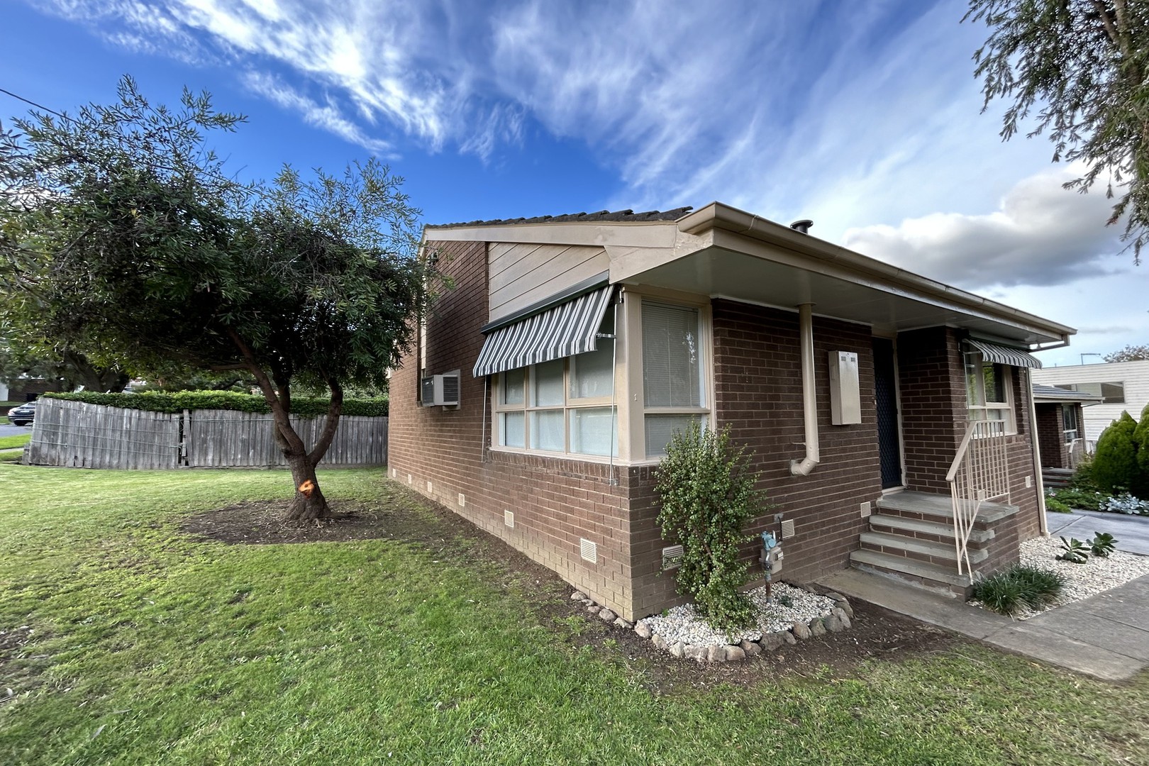 1/144 Watsonia Road, Watsonia, VIC 3087, Watsonia - Thumbnail 2
