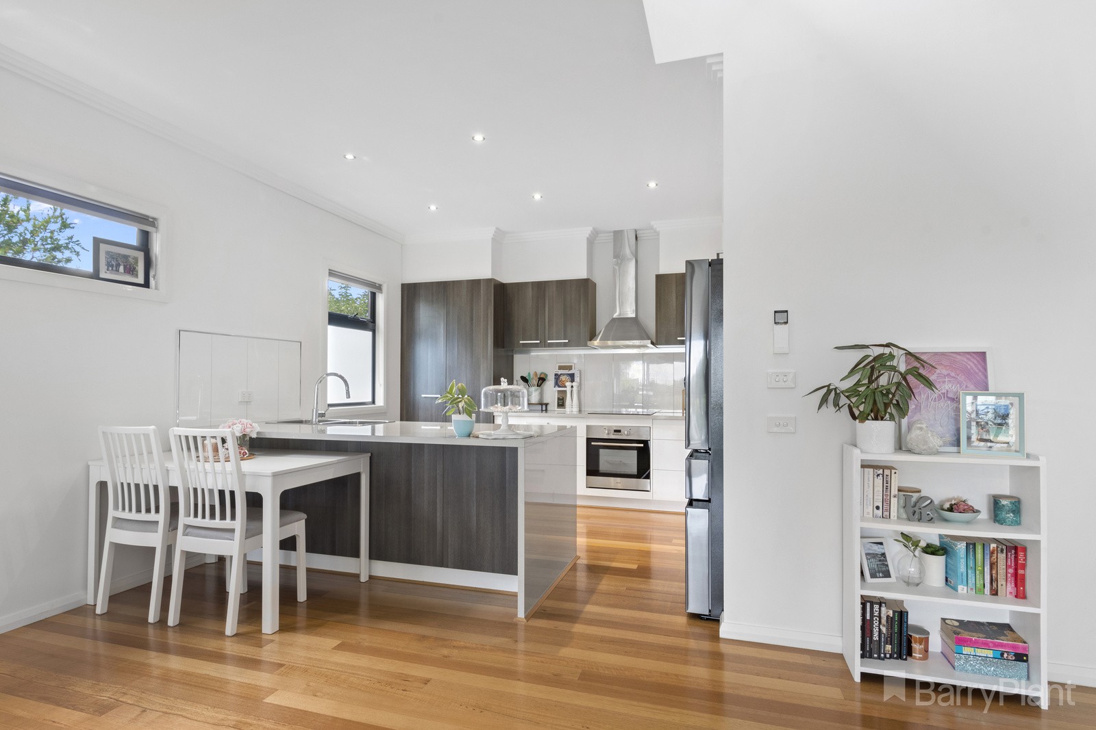 1/15 Abbott StreetBendigo, VIC 3550  - Leased, Bendigo - Thumbnail 2