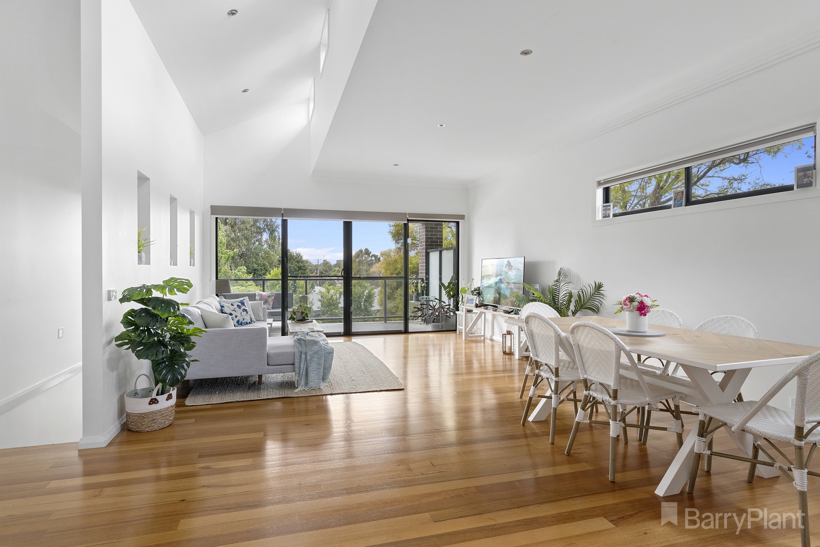 1/15 Abbott StreetBendigo, VIC 3550  - Leased, Bendigo - Thumbnail 3