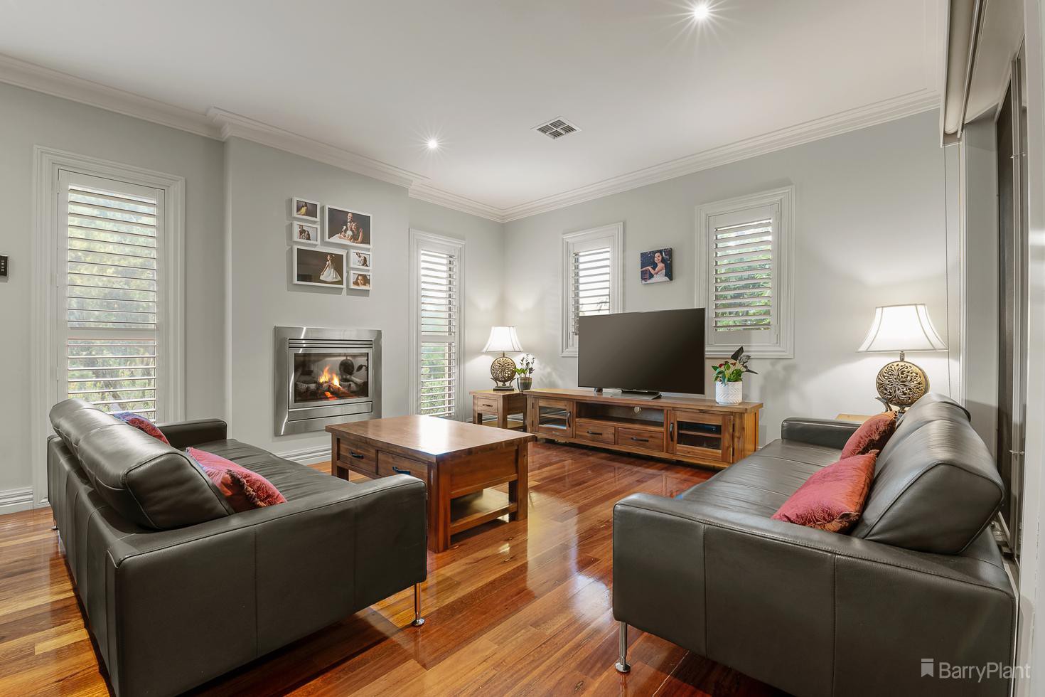 1/15 Browning Drive, Templestowe, VIC 3106 - Thumbnail 2 - 10/01/2022