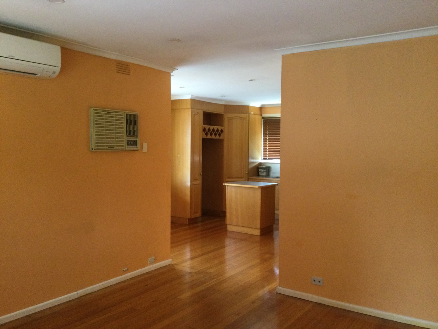 1/15 Cynthia Court, Wantirna South, VIC 3152, Wantirna South - Thumbnail 2