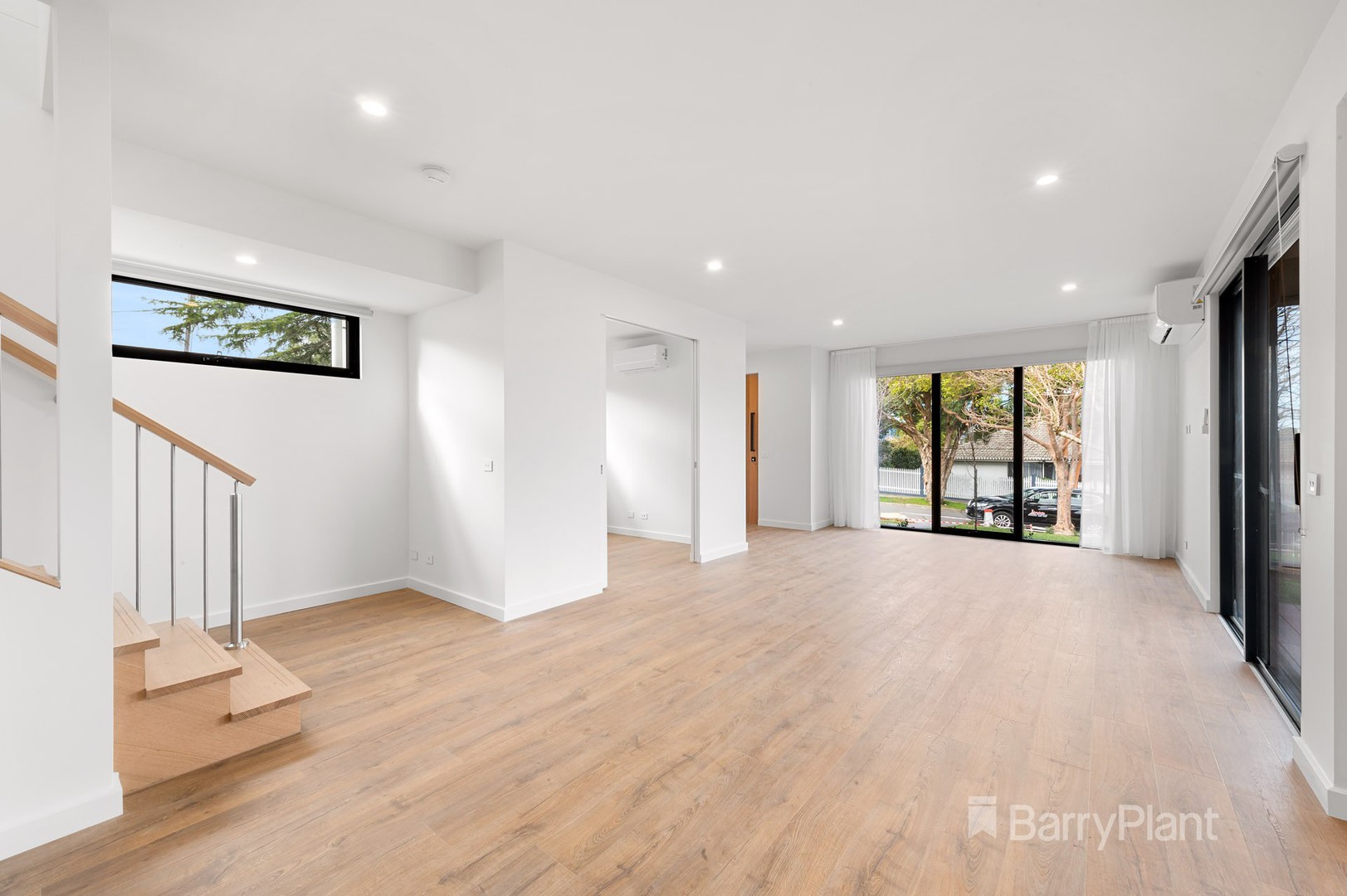 1/15 Dunfield Avenue, Mitcham, VIC 3132, Mitcham - Thumbnail 4