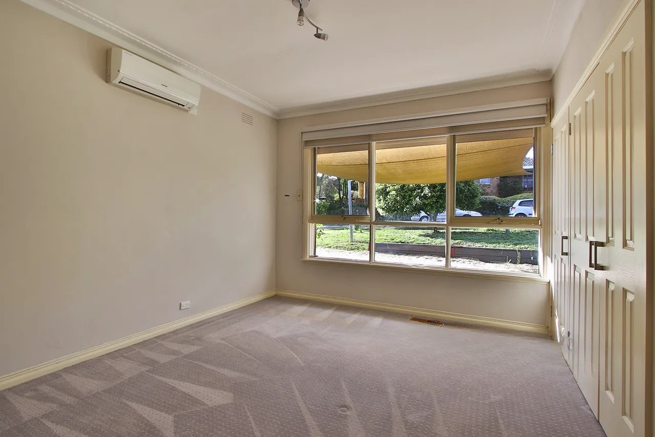 1/15 Gedye Street, Doncaster East, VIC 3109 - Thumbnail 2 - 07/04/2025