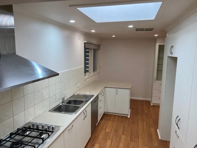 1/15 Gipson Street, Diamond Creek, VIC 3089 - Thumbnail 1 - 03/11/2023