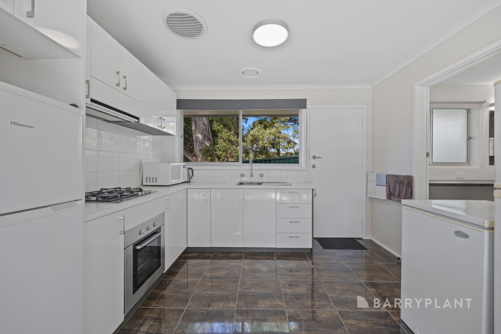 1/15 Hermitage Avenue, Mount Clear, VIC 3350, Mount Clear - Thumbnail 2