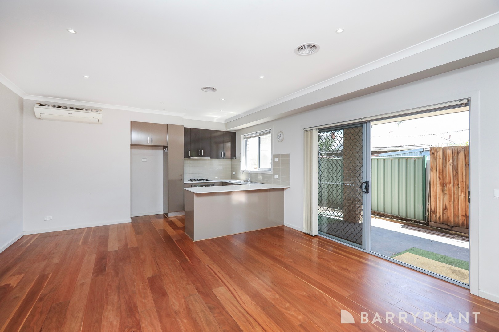 1/15 Hutchinson Street, Albion, VIC 3020, Albion - Thumbnail 3