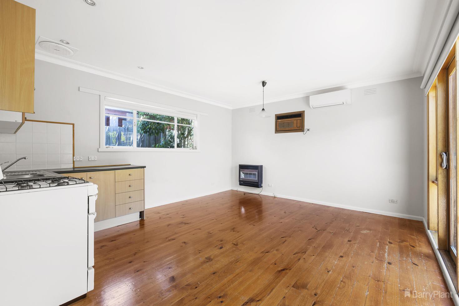 1/15 Maxia Road, Doncaster East, VIC 3109, Doncaster East - Thumbnail 4