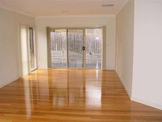 1/15 Old Kent Road, Mooroolbark, VIC 3138, Mooroolbark - Thumbnail 3