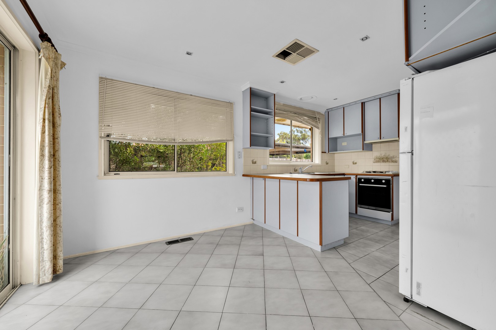 15 Orchard Street, Kilsyth, VIC 3137, Kilsyth - Thumbnail 5