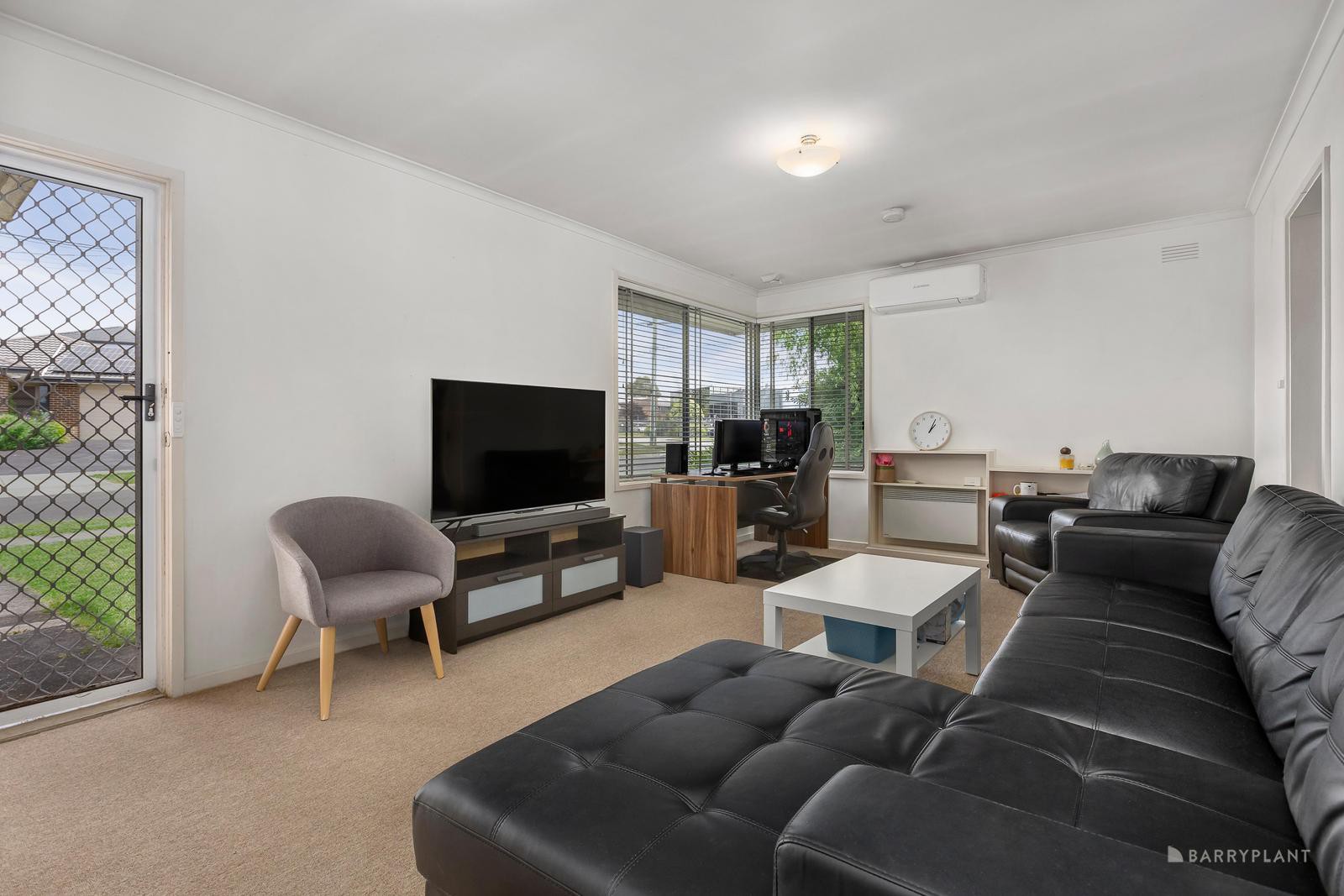 1/15 Sydney Road, Bayswater, VIC 3153 - Thumbnail 2 - 07/02/2024