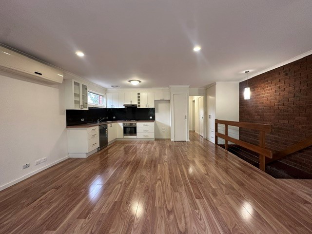 1/15 Wildwood Grove, Ringwood, VIC 3134 - Thumbnail 2 - 20/05/2026