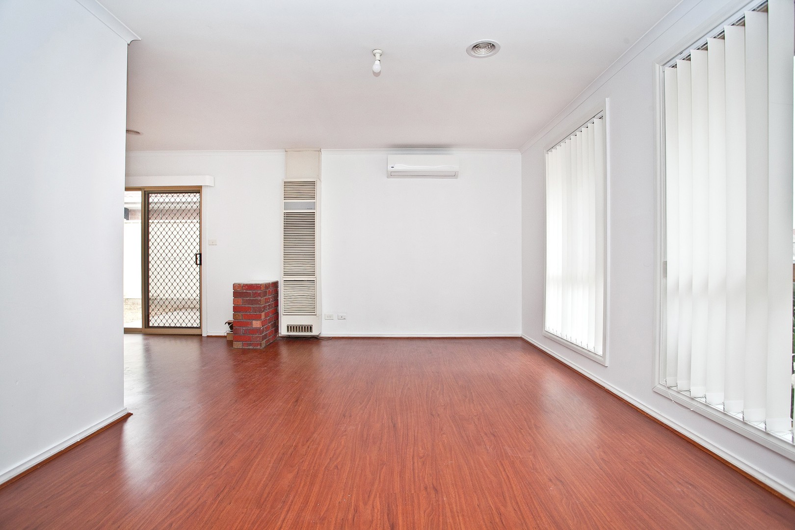1/157 Copernicus Way, Keilor Downs, VIC 3038, Keilor Downs - Thumbnail 2